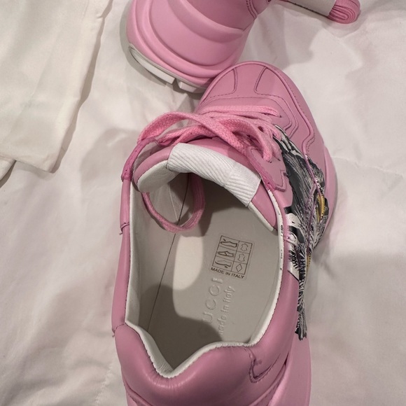 Gucci Rython Mystic Cat Pink Womans Guarunteed Authentic Size 4 Us - Picture 10 of 16